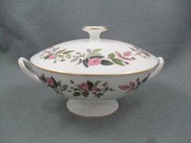 Hathaway Rose Tureen